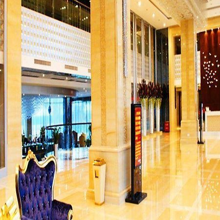 ホテル Suntown International Center 長沙市 エクステリア 写真