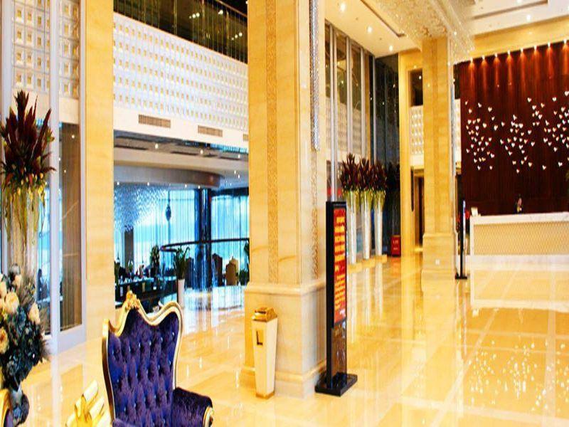 ホテル Suntown International Center 長沙市 エクステリア 写真